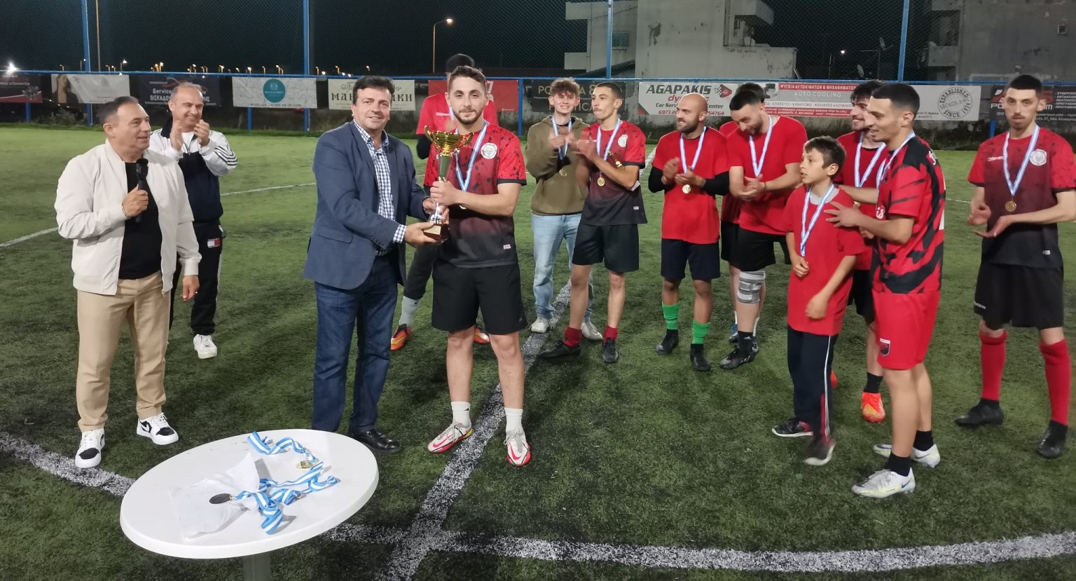 Μια ΑΓΕΛΗ… τίτλου!!!