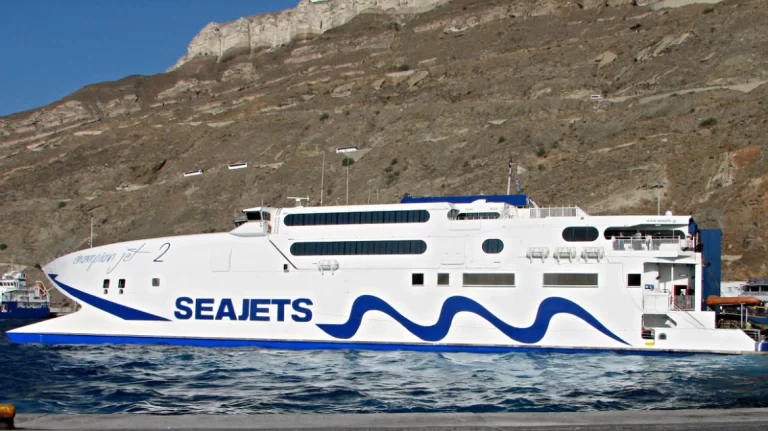 Seajets: Ανακοίνωσε μειώσεις 12,5% έως 15% στα ακτοπλοϊκά εισιτήρια – Δείτε πίνακες με τα δρομολόγια
