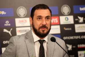 Είναι αργά για δάκρυα, κ. Λυσάνδρου