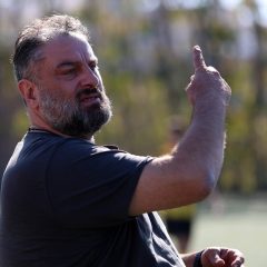 Χωματάς: «Να είμαστε έτοιμοι και συγκεντρωμένοι και στα 90 λεπτά»