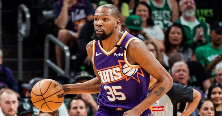 NBA: Ενδιαφέρον των Ρόκετς για Ντουράντ – Τι ρόλο θα παίξουν τα playoffs