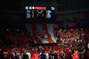 Το πανό φιλάθλων του Ολυμπιακού για το NBA (pic, vid)