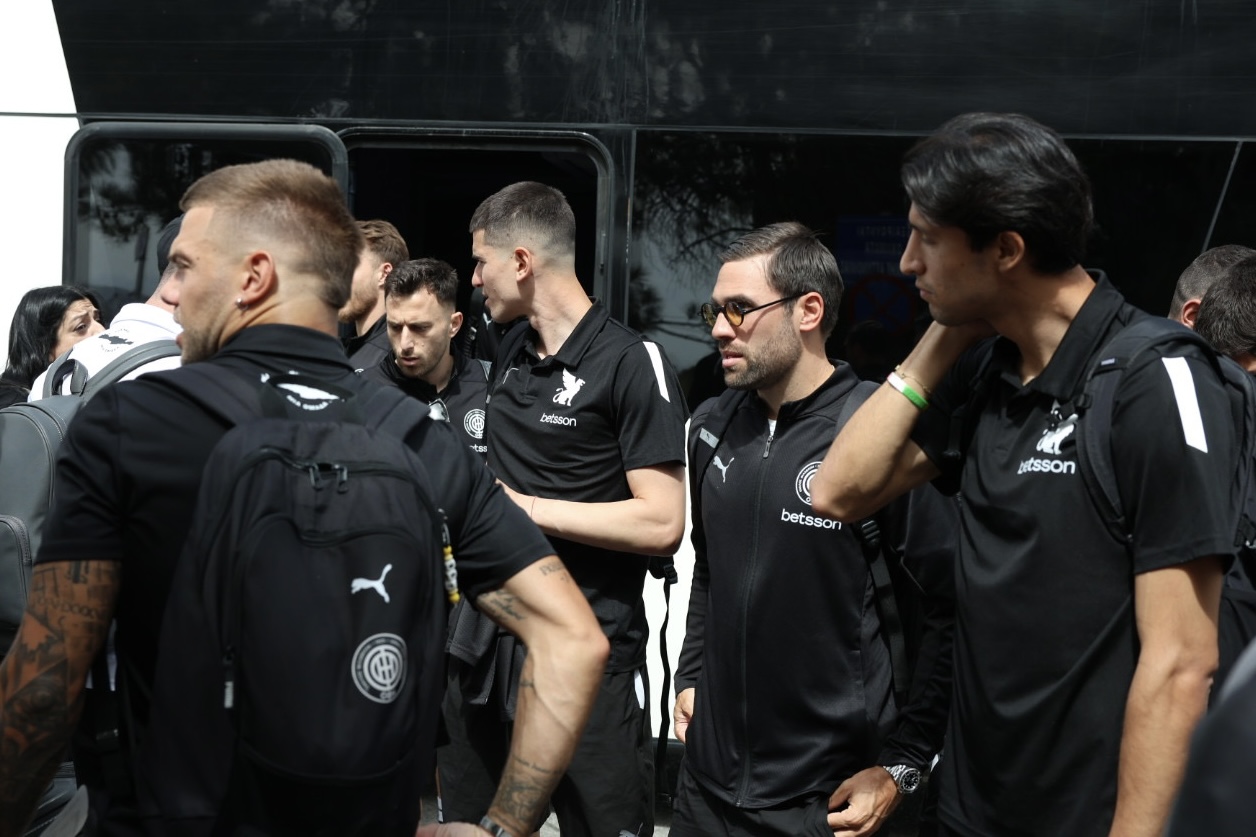 Ταλαιπωρία για την αποστολή του ΟΦΗ: Μεγάλη καθυστέρηση στην πτήση λόγω θυελλωδών ανέμων!