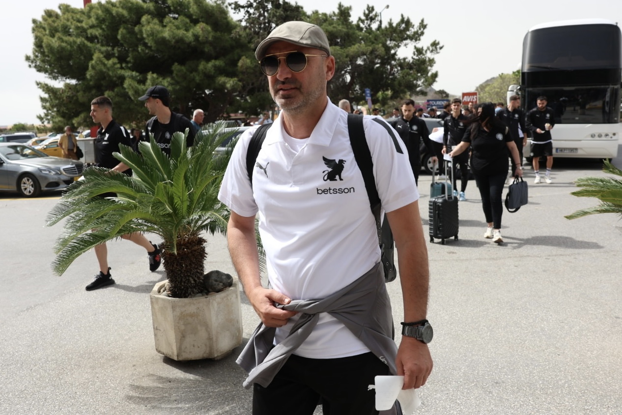Πέταξε με δύο ώρες καθυστέρηση για Αθήνα η αποστολή του ΟΦΗ