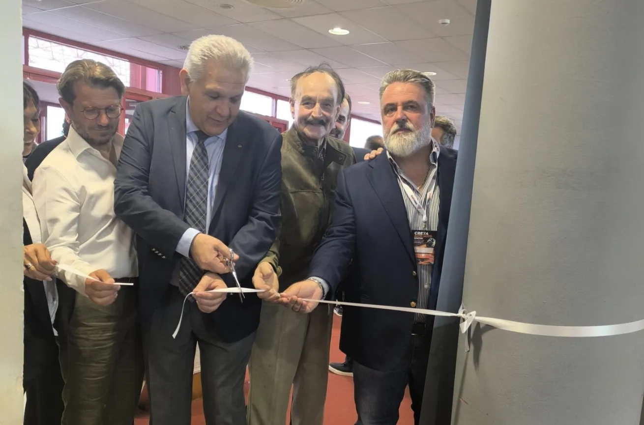 Ξεκίνησε η μεγάλη έκθεση για το αυτοκίνητο στο ΔΕΚΚ