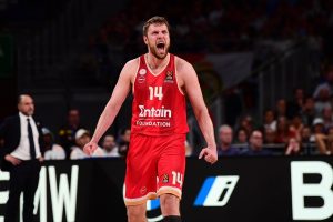 MVP των πλέι οφ ο Σάσα Βεζένκοφ (pic)