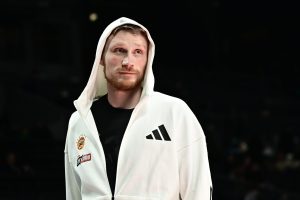 Δεν θα συμμετέχει στο Eurobasket 2025 ο Γκριγκόνις – Τι είπε για την σειρά με την Εφές και για τον Ναν
