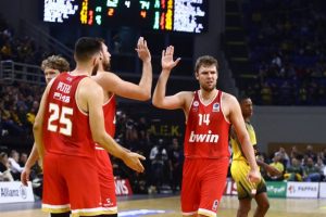 Για να «τσεκάρει» το εισιτήριο για τους τελικούς ο Ολυμπιακός απέναντι στην ΑΕΚ