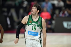 Οσμάν: «Έχουμε μια σπουδαία ομάδα, οπότε δεν βλέπω γιατί να μην επιστρέψουμε πιο δυνατοί»