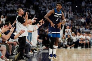 NBA: Μείωσαν την σειρά στο 2-1 οι Τίμπεργουλβς (vids)
