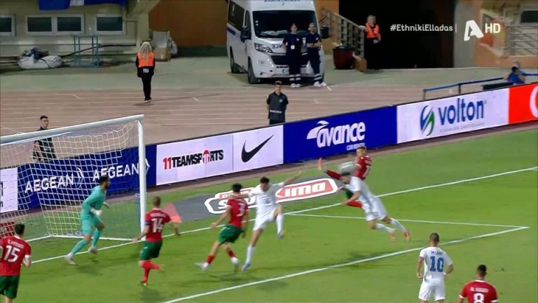 Video | Ελλάδα – Βουλγαρία: Δεν μπόρεσε να σκοράρει ο Μασούρας από την σέντρα του Τσιμίκα
