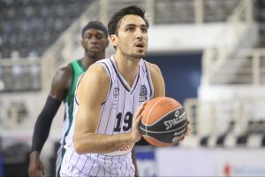 Η ΑΕΚ βρίσκεται σε επαφές με τον Κατσίβελη