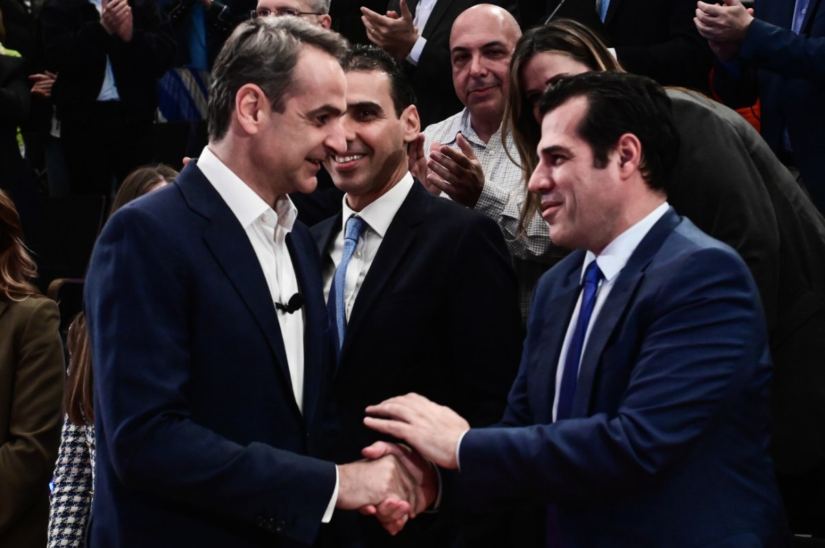 Υπουργός Μετανάστευσης ο Πλεύρης στη θέση του Βορίδη – Επιστρέφει στην κυβέρνηση ο Θεοχάρης