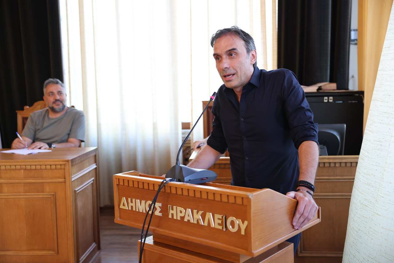 Παρουσία Καλοκαιρινού και Πουρσανίδη η κρίσιμη συνεδρίαση για το Παγκρήτιο Στάδιο!