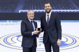 Επέστρεψε στη Ρεάλ Μαδρίτης ο Σέρχι Ροντρίγκεθ (pic)