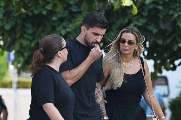 Ο Ρούμπεν Νέβες έπαιξε με την Αλ Χιλάλ και έφυγε αμέσως για να βρεθεί στην κηδεία του Ζότα (pics)