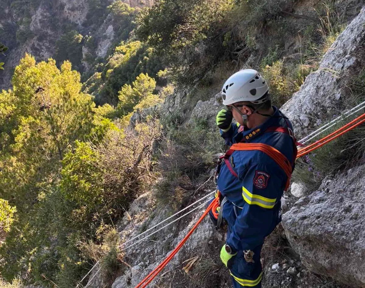 Επιχείρηση διάσωσης τραυματισμένης γυναίκας στον Όλυμπο – Μεταφέρθηκε με ελικόπτερο στο Λιτόχωρο