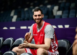 Ο βασικός λόγος που η Εφές έδωσε συμβόλαιο στον Γιώργο Παπαγιάννη – Απειλεί το τρομερό ρεκόρ του Ταβάρες (vid)