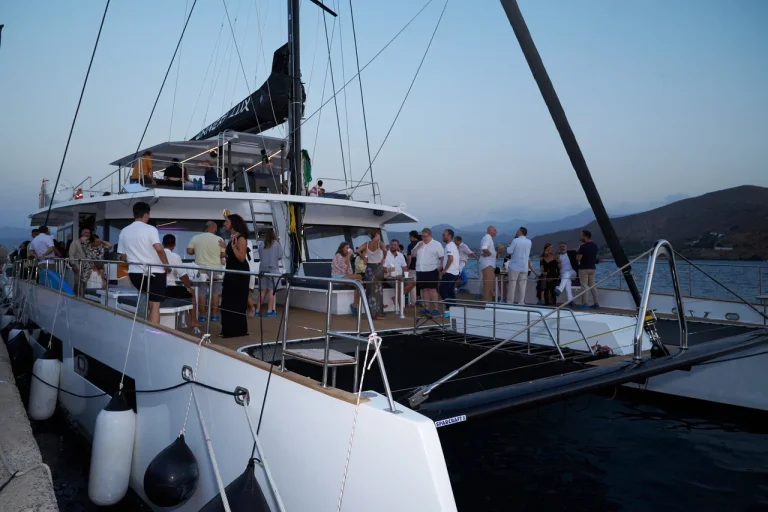 Pics | Εγκαίνια στη Κίσσαμο για το μεγαλύτερο ημερόπλοιο catamaran στην Ελλάδα |