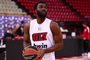 Ολυμπιακός: Πρόβλημα με Κίναν Έβανς – Χάνει την πρεμιέρα της Euroleague