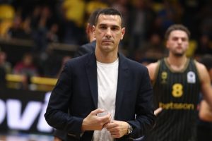 Ζήσης: «Θα υπάρξει ενίσχυση και άμεσα – Πιστεύουμε στον Μίλιτσιτς»