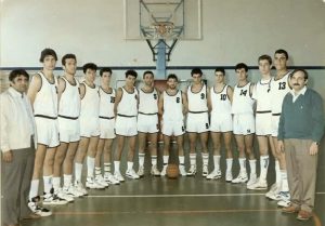 ΟΦΗ: Τιμάει δύο μεγάλες μορφές του παρελθόντος του