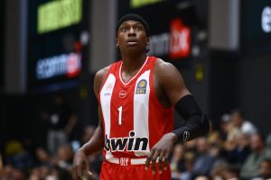 Χωρίς Νιλικίνα ο Ολυμπιακός κόντρα στη Ζάλγκιρις – Μέσα ο Έβανς