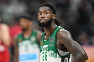 Παναθηναϊκός: Στην Πορτογαλία για να υποβληθεί σε αρθροσκόπηση ο Λεσόρ