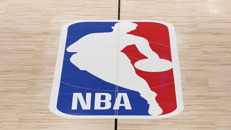 Πρόβλημα με τα νέα παρκέ στο NBA – Ετοιμάζουν αλλαγές οι ομάδες
