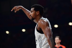 Φερνάντο για τα σενάρια για Τζόουνς και Ολυμπιακό: «Πρώτη φορά το ακούω, θα συνεχίσουμε να βασιζόμαστε πάνω του»