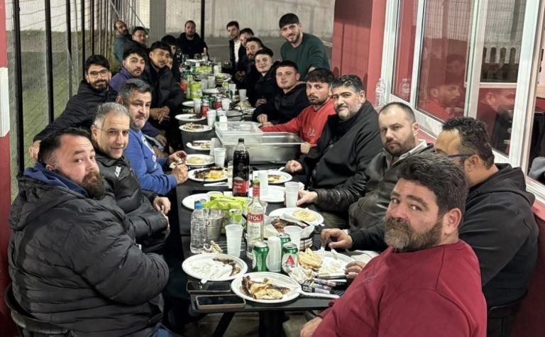 Pics | Έκοψε την πίτα της η Μινωική