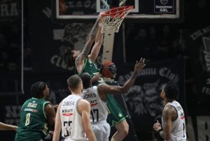 ΠΑΟΚ – Παναθηναϊκός 69-74: Γλίτωσαν από του Δικεφάλου τα… δόντια οι πράσινοι (vid)