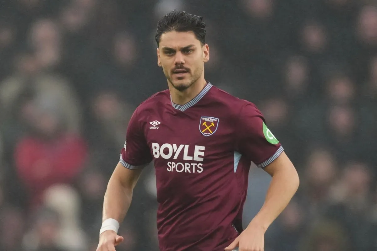 Ο Μαυροπάνος «Hammer of the Year»