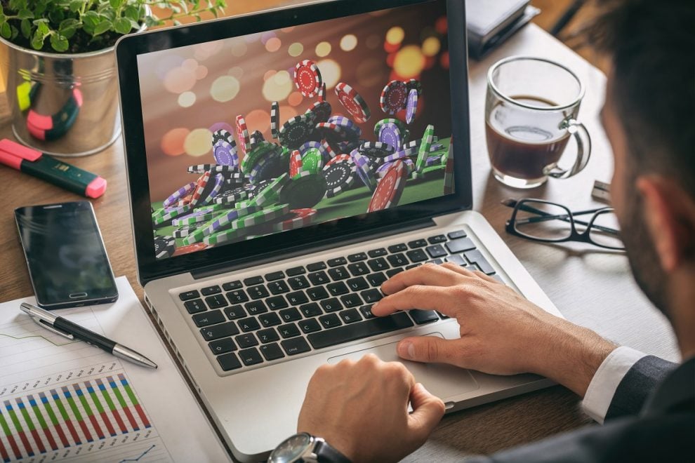 Έξυπνες Συσκευές, Streaming και η Εξέλιξη των Online Τζόγων με το Golisimo Casino
