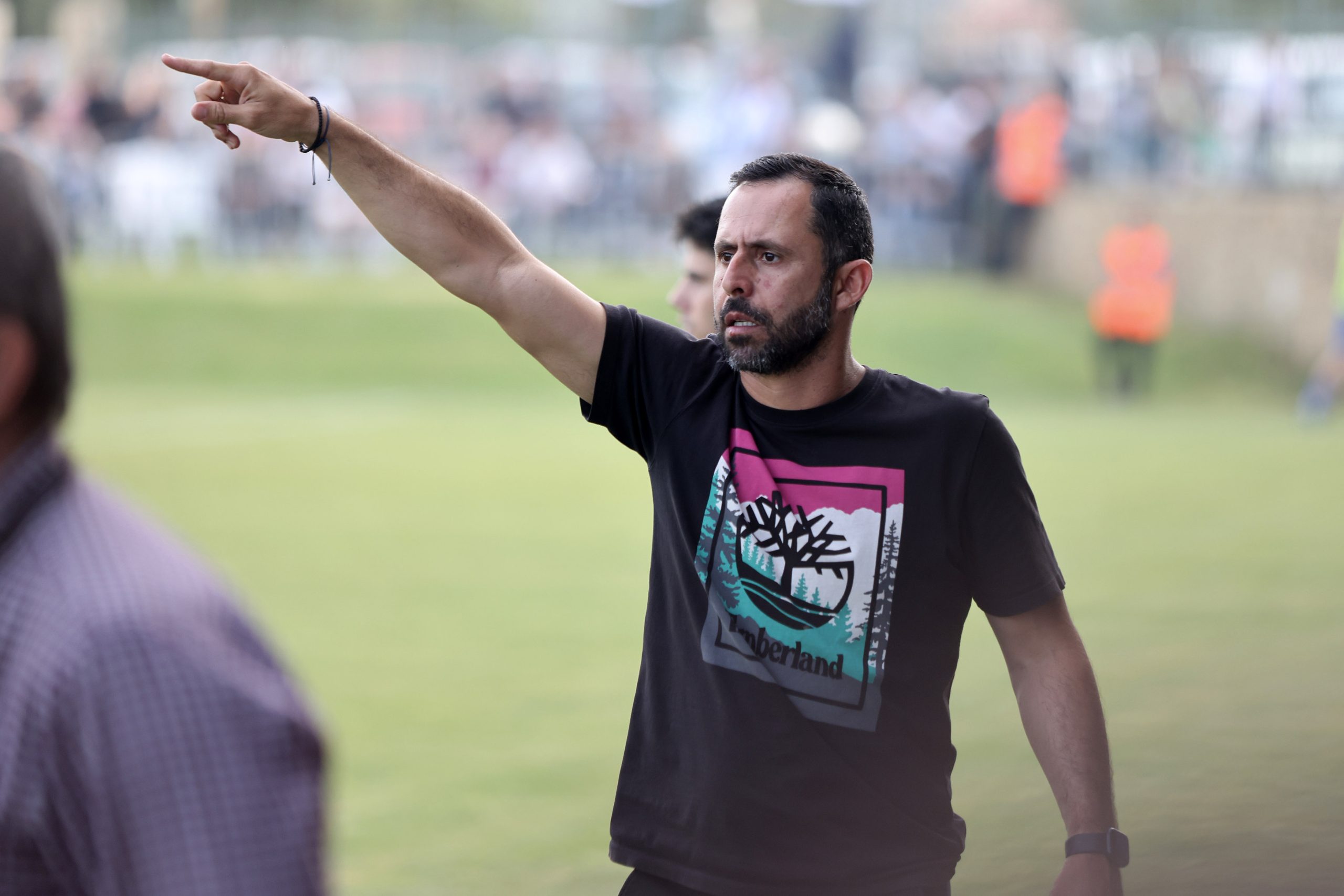 Ταβλαδωράκης στον athletic.gr: «Μέσα από την καθημερινή δουλειά να γινόμαστε καλύτεροι – Να βελτιωθούμε ποιοτικά, όχι ποσοτικά»