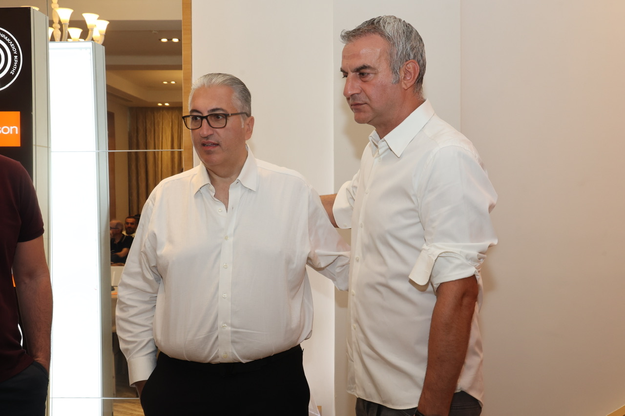 Στο πλευρό του Τραϊανού Δέλλα ο ΟΦΗ: “Ήσουν περήφανος για την Γωγώ – Αποτέλεσε έμπνευση για όλους μας”