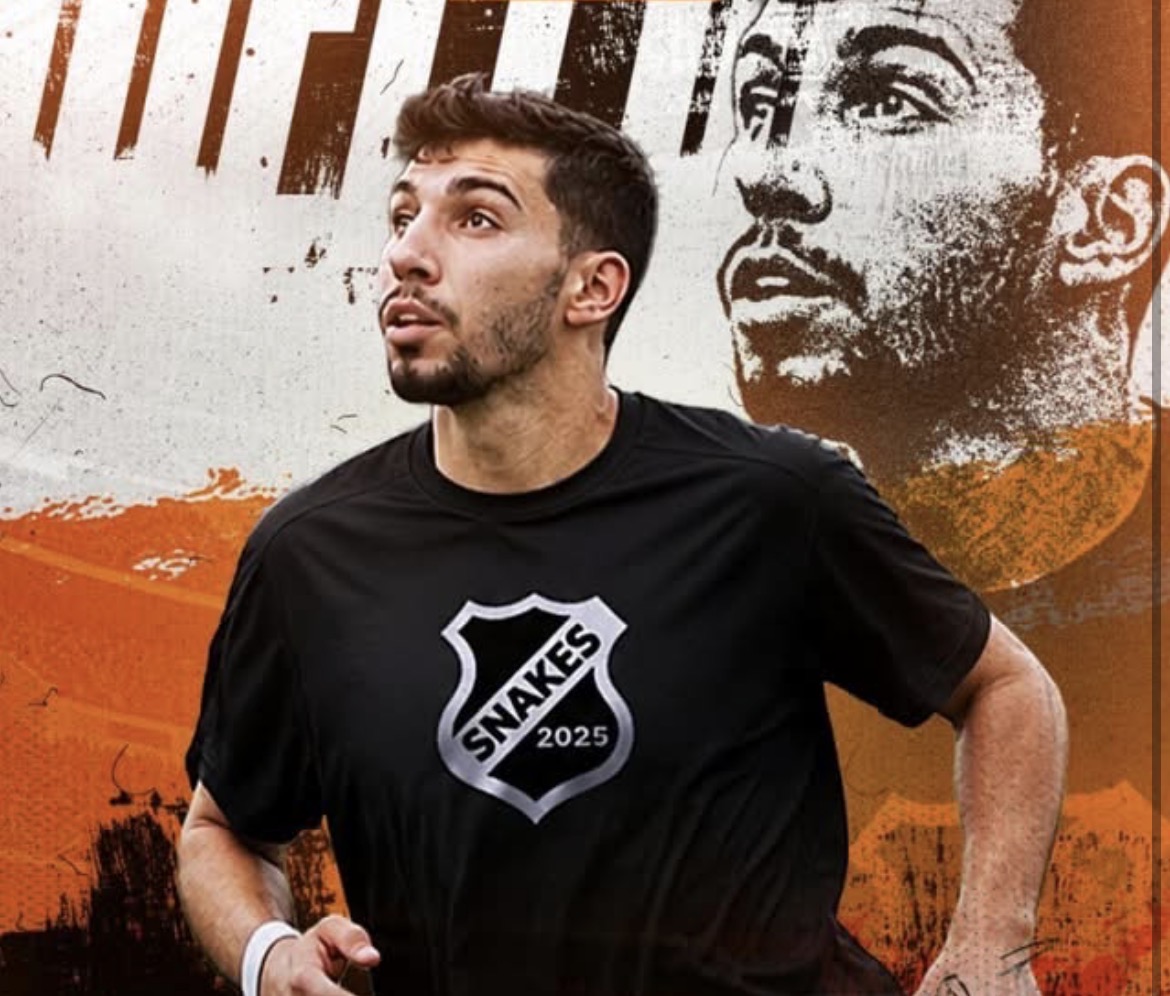 Snakes Fc: Απέκτησαν τον Αποστολάκη