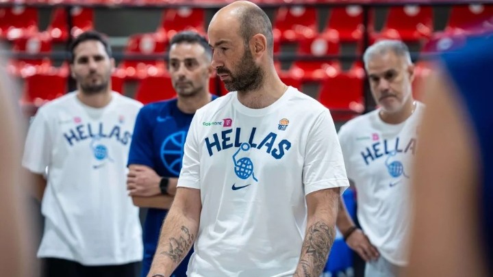 Με 15 παίκτες η πρώτη προπόνηση της Εθνικής ενόψει Ρουμανίας και Πορτογαλίας