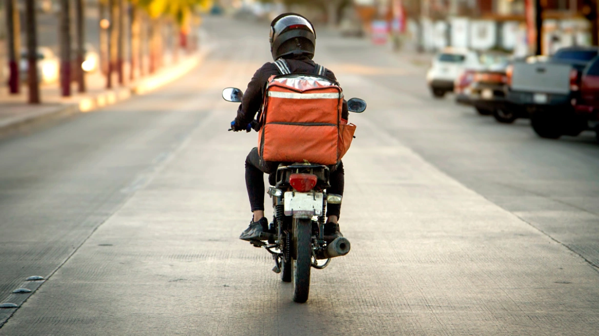 Χωρίς delivery ο τελικός του Μουντιάλ: Στάση εργασίας από τις 19:00 έως τα μεσάνυχτα