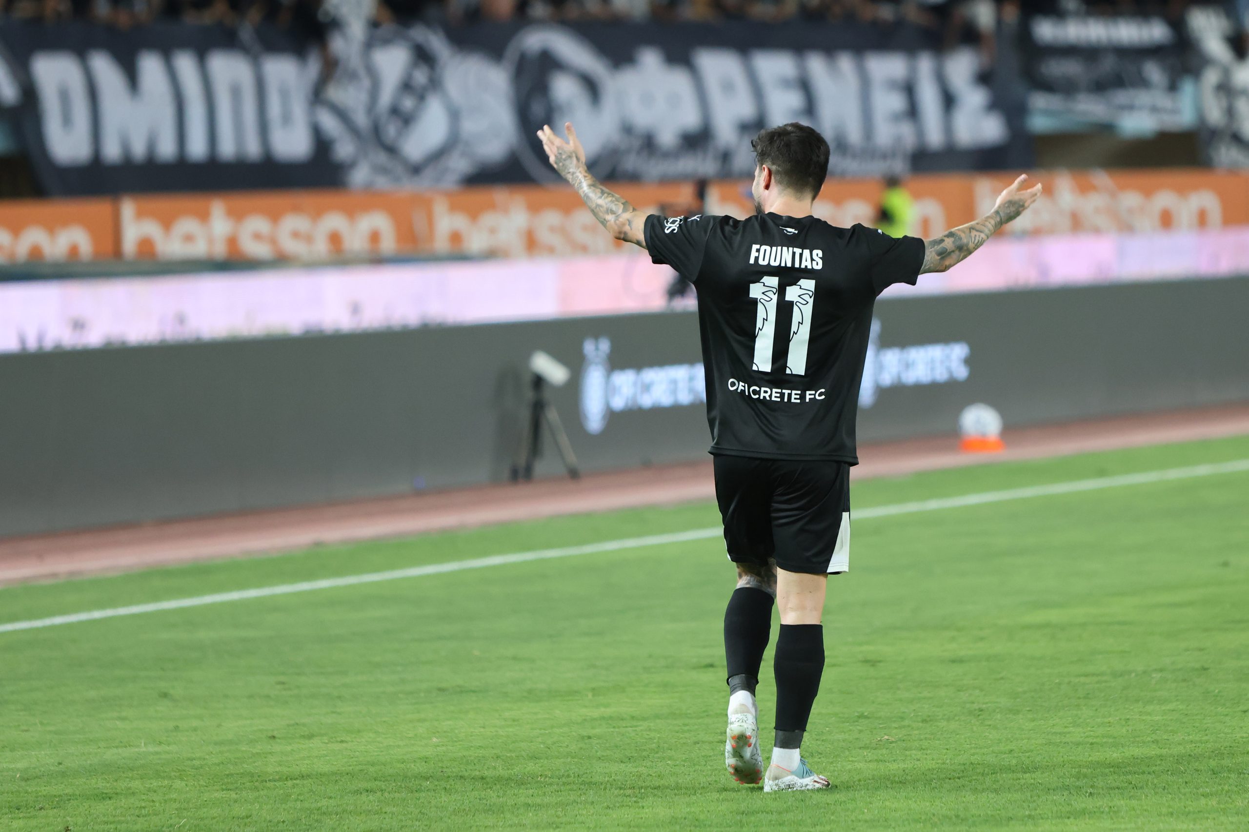 Video | O Φούντας κάνει το 1-0 για τον ΟΦΗ και το Παγκρήτιο Στάδιο παίρνει φωτιά!