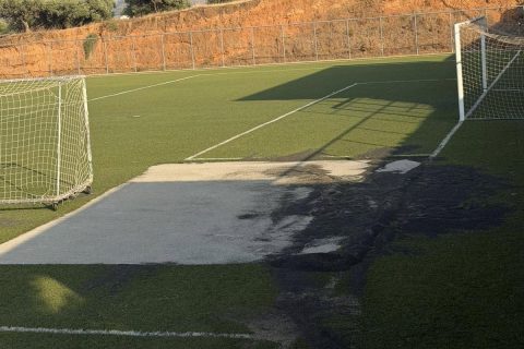 Ανθεστίωνας: Καταγγέλλει κλοπή κομματιού του πλαστικού χλοοτάπητα από το γήπεδο