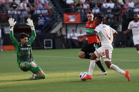 Ηττήθηκε και συνεχίζει στο Europa League ο Ολυμπιακός