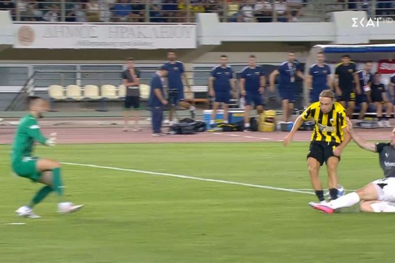 Video | ΑΕΚ – ΟΦΗ: Απίστευτο τάκλιν του Αθανασίου στον Μάγερ!