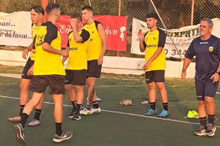 Καλογιαννάκης: «Θα παίξουμε χωρίς φόβο απέναντι στον ΠΑΟΚ»