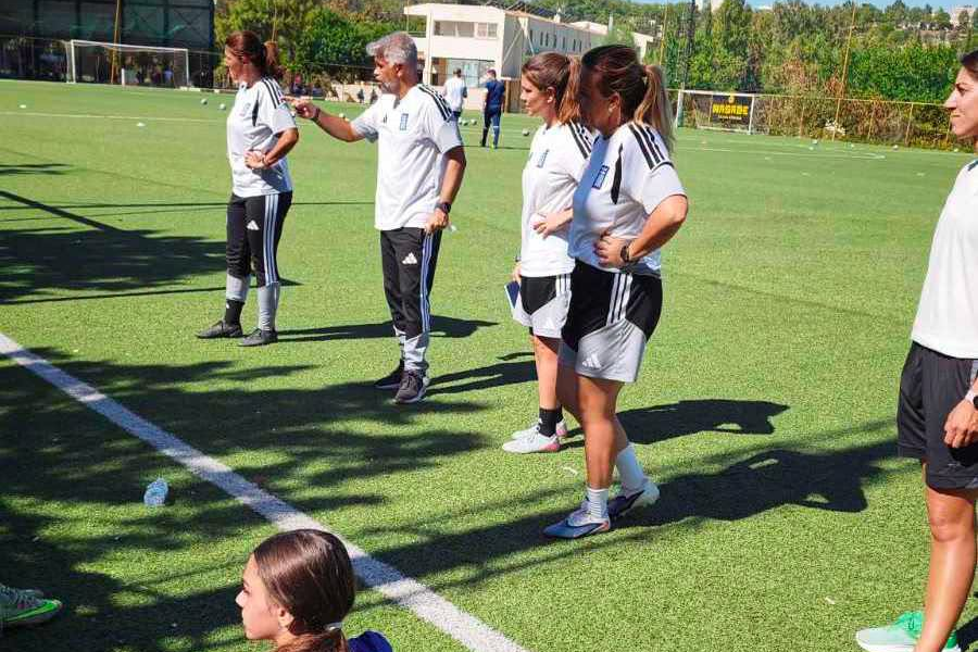 Εθνική Γυναικών: Παρουσία Bασίλη Σπέρτου οι προεπιλογές αθλητριών στο Ηράκλειο