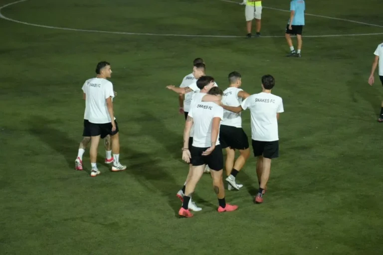 Snakes FC: Πεντάρα με χατ-τρικ του Χιώτη και εντυπωσιακή ανατροπή!
