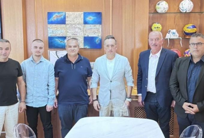 Υπογράφηκε η σύμβαση κατασκευής του νέου κολυμβητηρίου στην Αλεξανδρούπολη