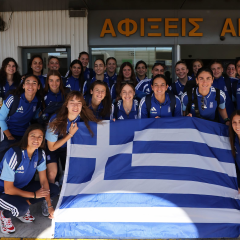 Έφτασε στο Ηράκλειο η αποστολή της Εθνικής Γυναικών