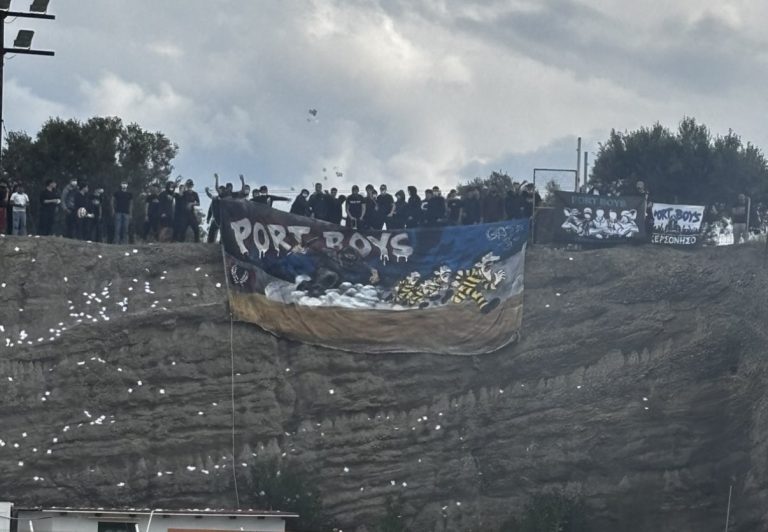 Χερσόνησος: Έδωσαν το «παρών» οι φίλαθλοι της ομάδας με τον δικό τους ξεχωριστό τρόπο!