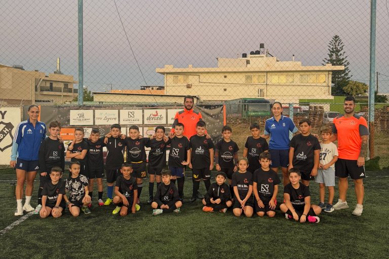 Επισκέφτηκε την ακαδημία του Αθλόπολις στο Calcetto η Εθνική Γυναικών!
